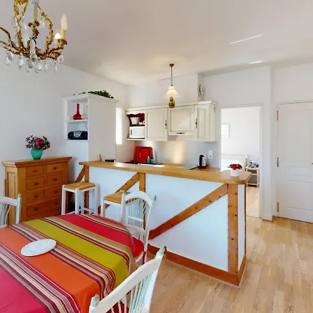 Appartement Biarritz, 2 Pieces, 4 Personnes - Fr-1-621-21 *